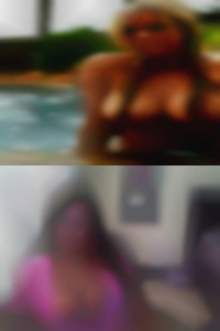 NY showing their swinger parties transsexual pussies.